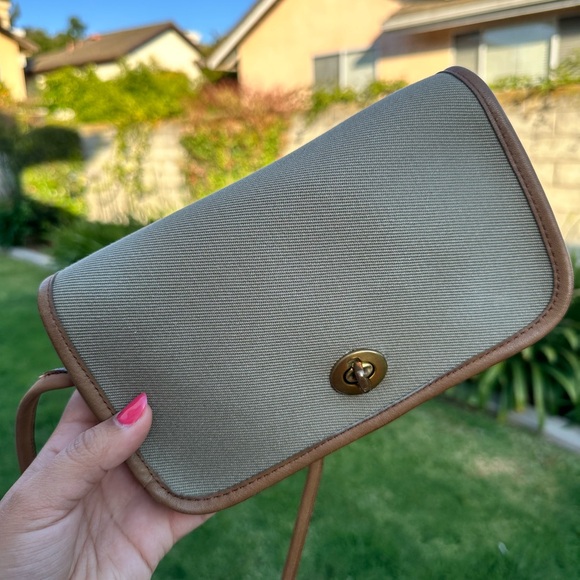 Vintage Coach Dinky in Twill - Picture 3 of 10